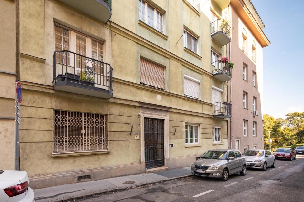 Kastely Apartments - Buda Castle Budapest Exteriör bild